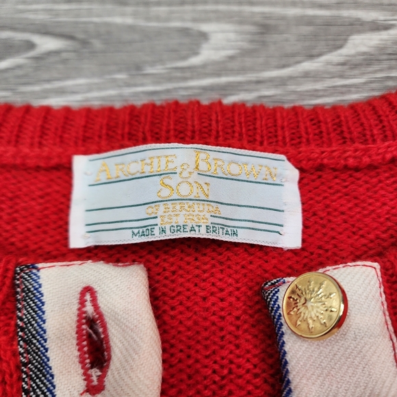 VINTAGE WOOL Archie Brown & Son of Bermuda Red Plaid Button Up Cardigan - Picture 3 of 16